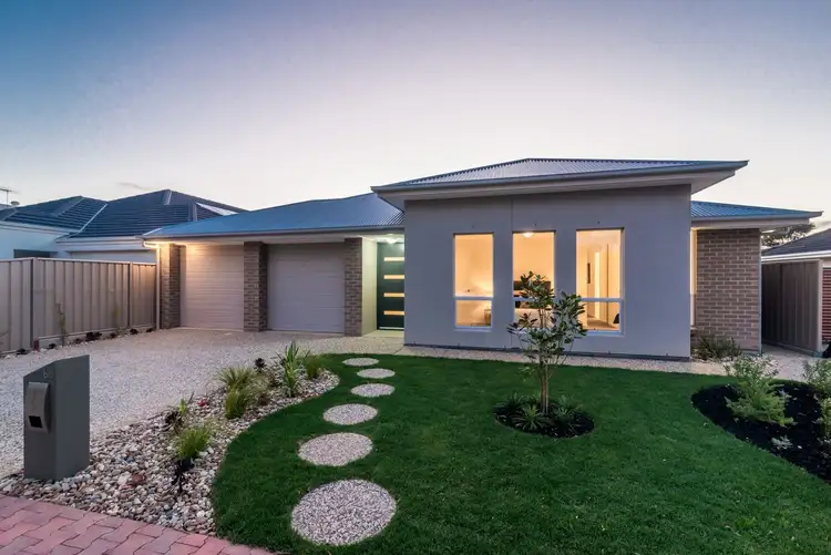 6A Winchester Avenue, Hove SA 5048