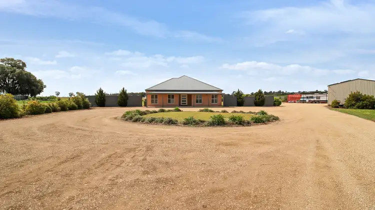 8 Bob Acheson Avenue, Forbes NSW 2871