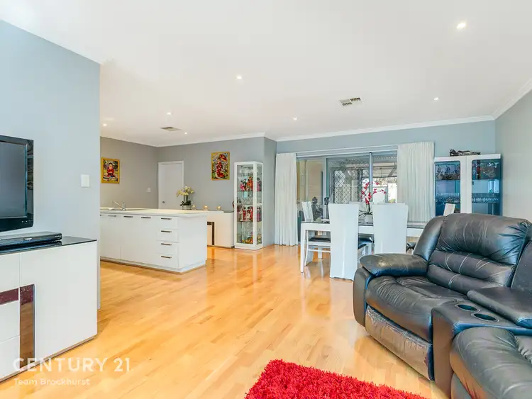 Sixth view of Homely villa listing, 2/9 Parnell Way, Canning Vale WA 6155