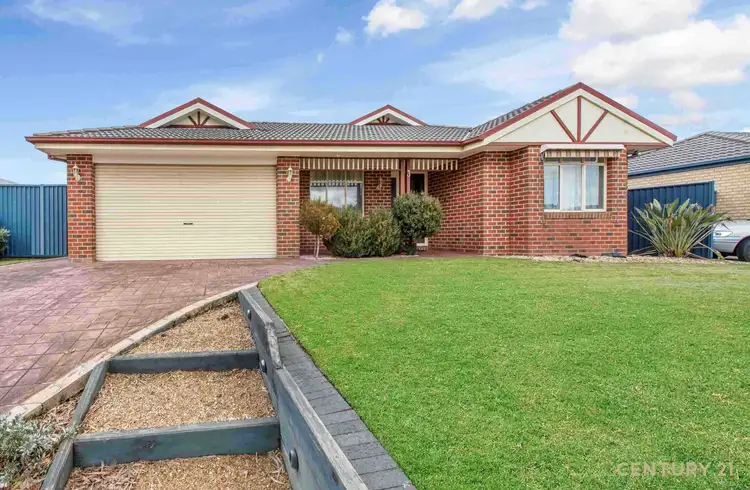 3 Stringybark Circuit, Pakenham VIC 3810
