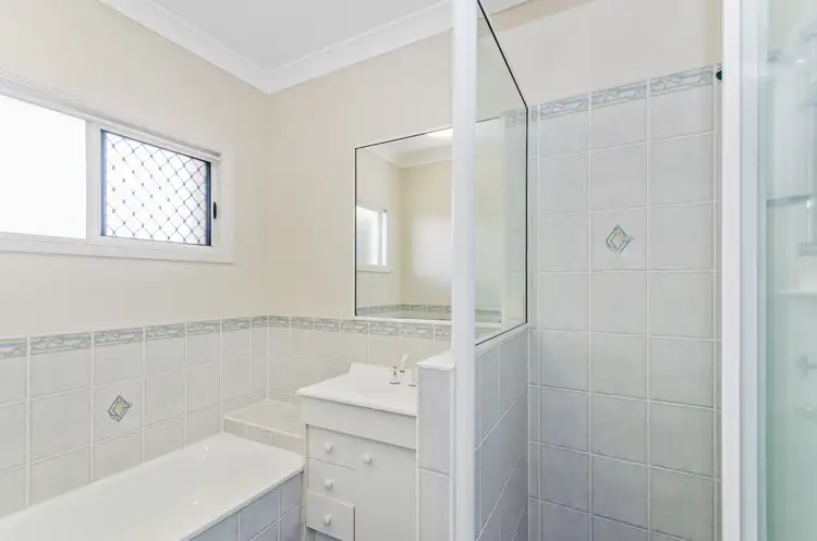 Seventh view of Homely house listing, 10 Alpina Place, Kirwan QLD 4817