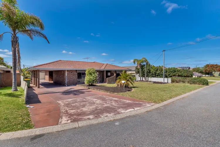 Main view of Homely house listing, 10 Craig Mews, Safety Bay WA 6169