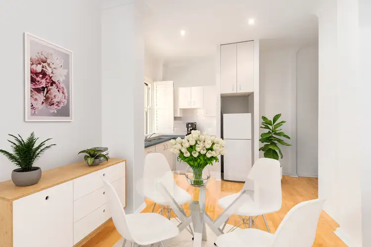 Third view of Homely apartment listing, 6/12 Tusculum Street, Potts Point NSW 2011