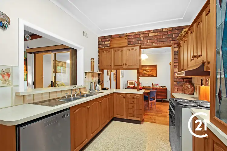 Fifth view of Homely house listing, 3 Veronica Crescent, Seven Hills NSW 2147