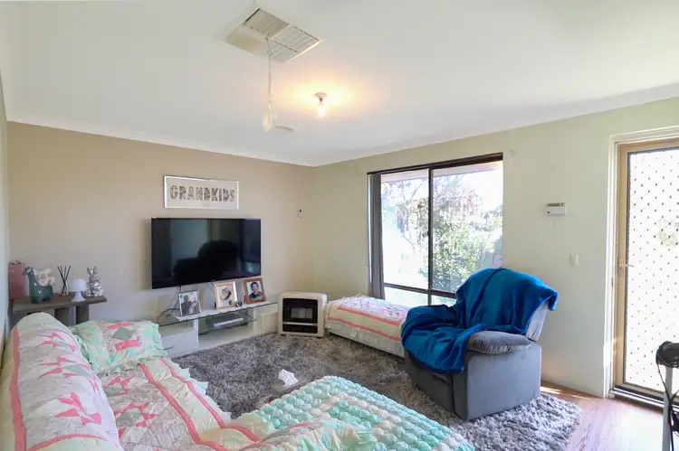 Fourth view of Homely house listing, 2 Windale Place, Cooloongup WA 6168