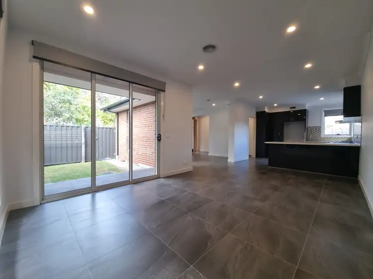 Main view of Homely townhouse listing, 1/39 Golf Links Avenue, Oakleigh VIC 3166