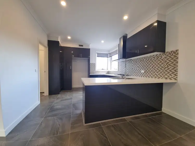 Fourth view of Homely townhouse listing, 1/39 Golf Links Avenue, Oakleigh VIC 3166