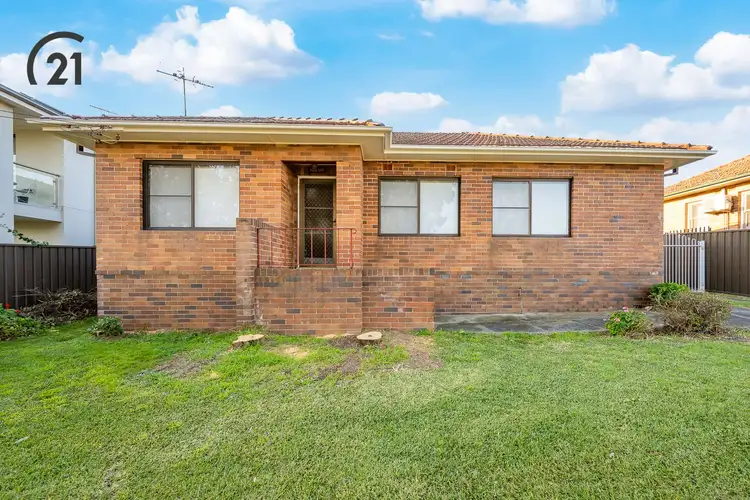 23 Broadarrow Road, Narwee NSW 2209