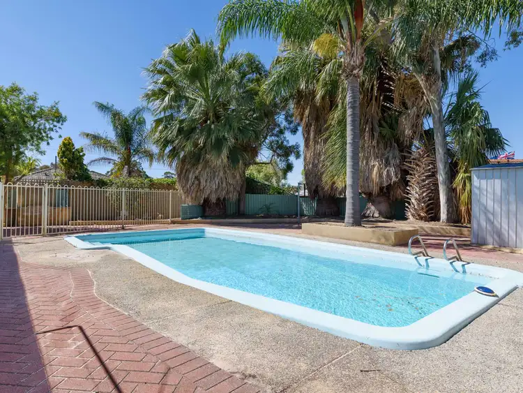 Third view of Homely house listing, 6 Farringdon Way, Huntingdale WA 6110