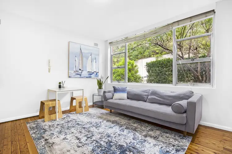 3/361 Alfred Street North