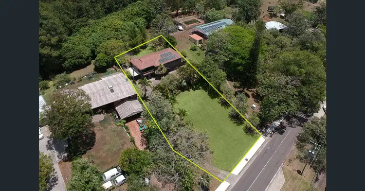 42 Kerrs Lane, Coes Creek QLD 4560