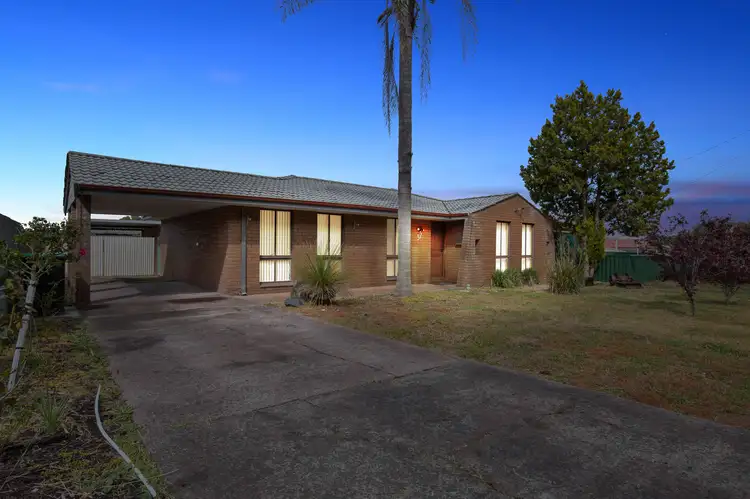 37 Elouera Street, Collie WA 6225