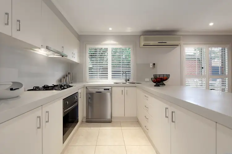 Second view of Homely unit listing, 2/19 Kershaw Street, Bentleigh East VIC 3165
