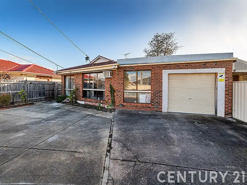 Main view of Homely house listing, 8 Mackinnon Court, Keysborough VIC 3173