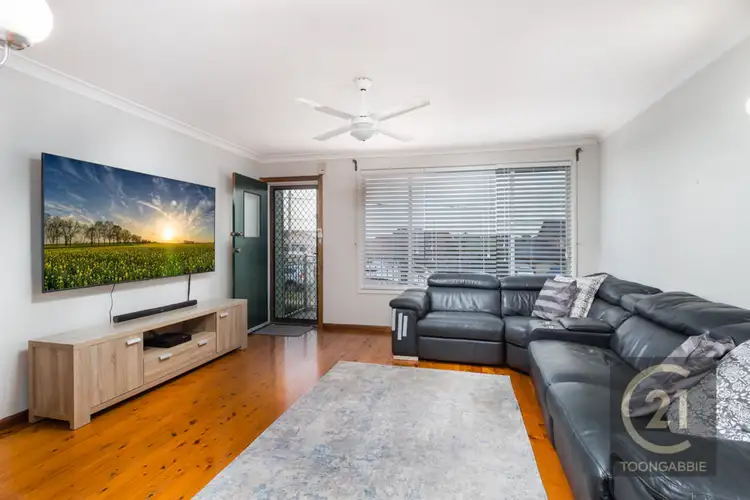 Second view of Homely house listing, 10 Lavinia St, Seven Hills NSW 2147