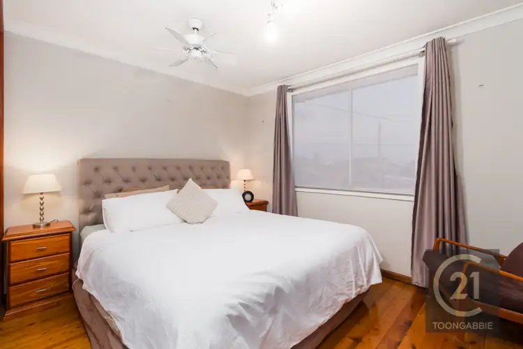 Fourth view of Homely house listing, 10 Lavinia St, Seven Hills NSW 2147