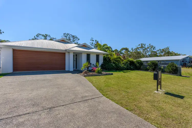 5 Habitat Circuit, Cooloola Cove QLD 4580