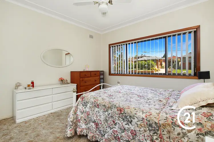 Fifth view of Homely house listing, 65 Athabaska Avenue, Seven Hills NSW 2147