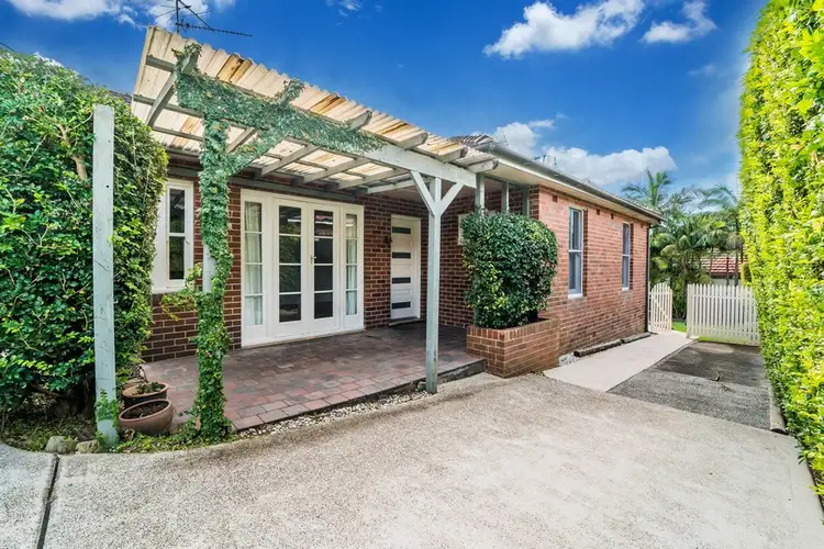 24 Frenchs Forest Road, Seaforth NSW 2092