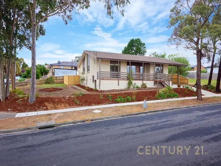 Main view of Homely house listing, 15 Pickersgill Court, Endeavour Hills VIC 3802