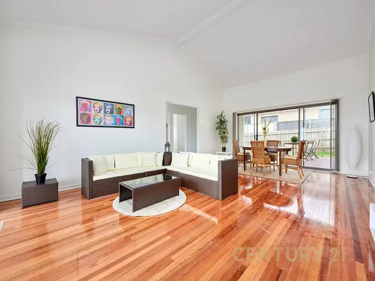 Second view of Homely house listing, 15 Pickersgill Court, Endeavour Hills VIC 3802