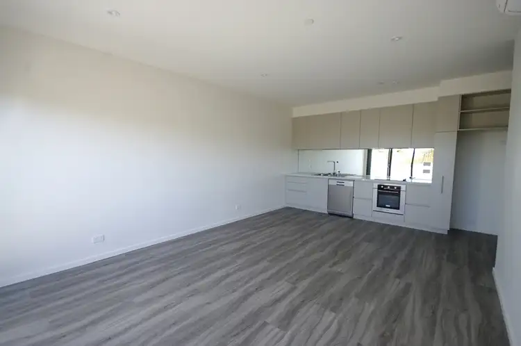 Third view of Homely apartment listing, 2/477 South Road, Bentleigh VIC 3204