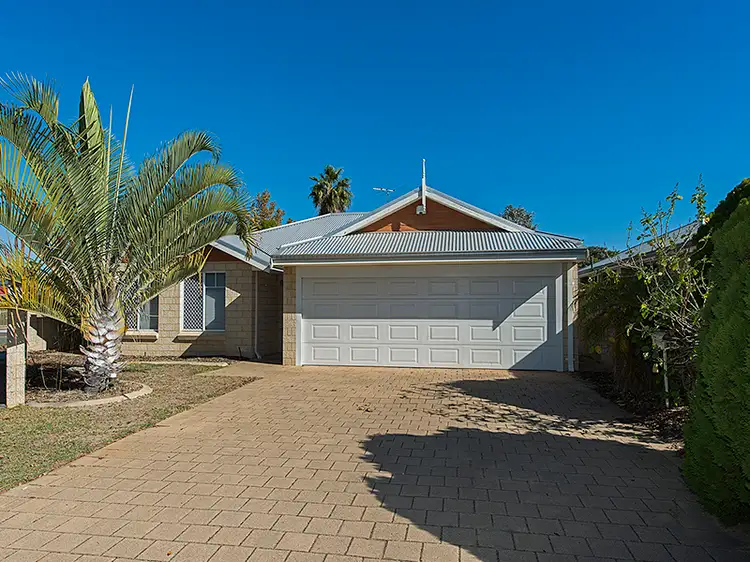 19 Grantham Place, Carlisle WA 6101