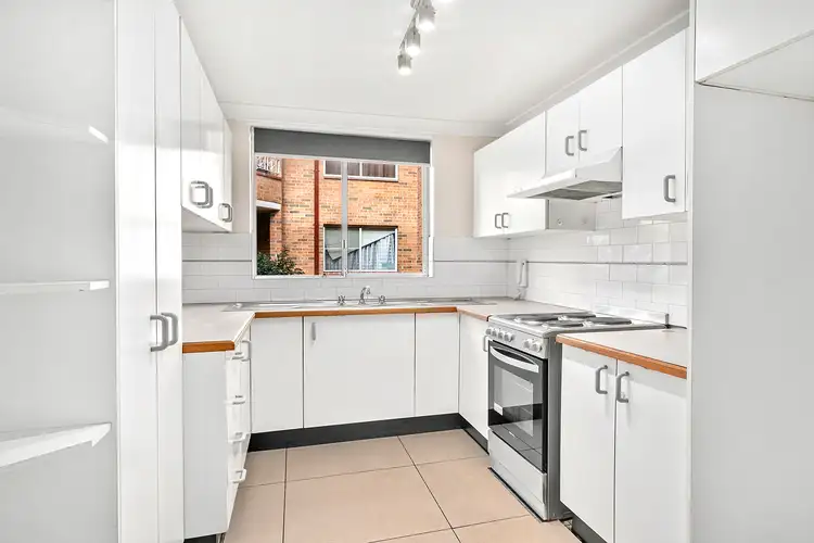 Third view of Homely apartment listing, 4/23 Gordon Street, Brighton-Le-Sands NSW 2216