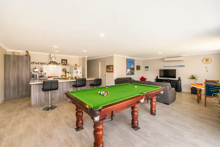 17 Kalli Street, Golden Bay WA 6174