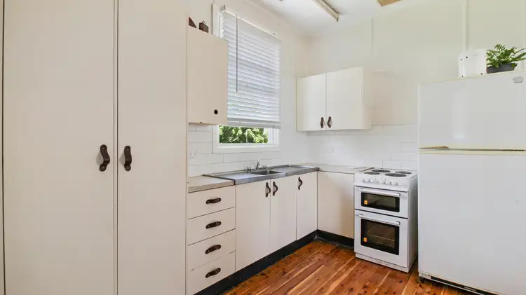 Fifth view of Homely house listing, 20 Patterson Street, Forbes NSW 2871