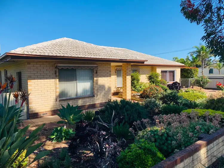 113 Coast Road, Moonta Bay SA 5558