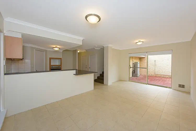 Seventh view of Homely townhouse listing, 4/70 Caledonian Avenue, Maylands WA 6051