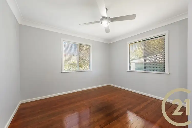 Fifth view of Homely house listing, 2a Maryborough Terrace, Scarborough QLD 4020