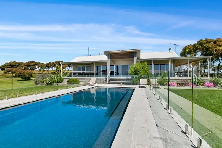 900 Min Oil Road, Nepean Bay SA 5223