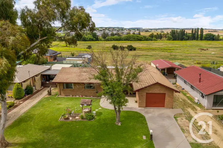 19 Logan Street, Eglinton NSW 2795