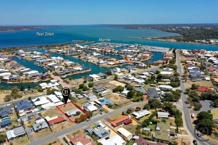 11 Linley Road, Wannanup WA 6210