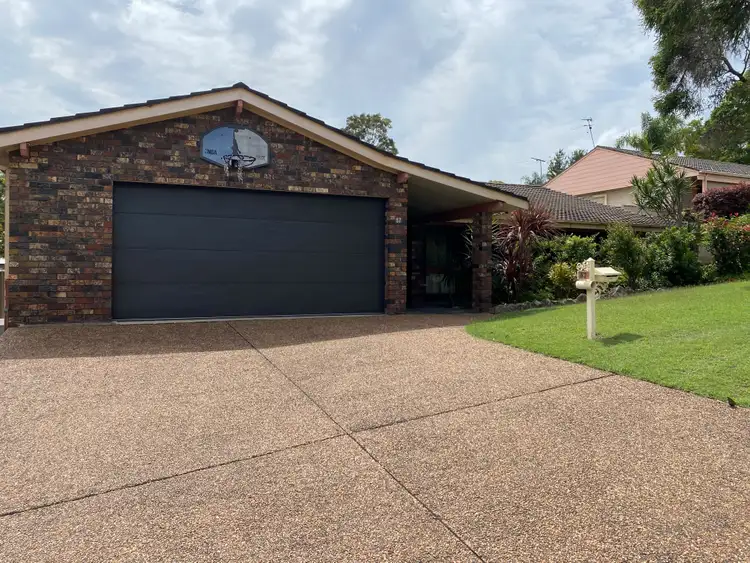 57 Ian Street, Eleebana NSW 2282