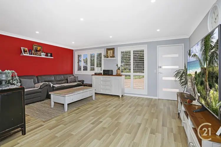 Fifth view of Homely house listing, 11 Knotwood Ave, Macquarie Fields NSW 2564