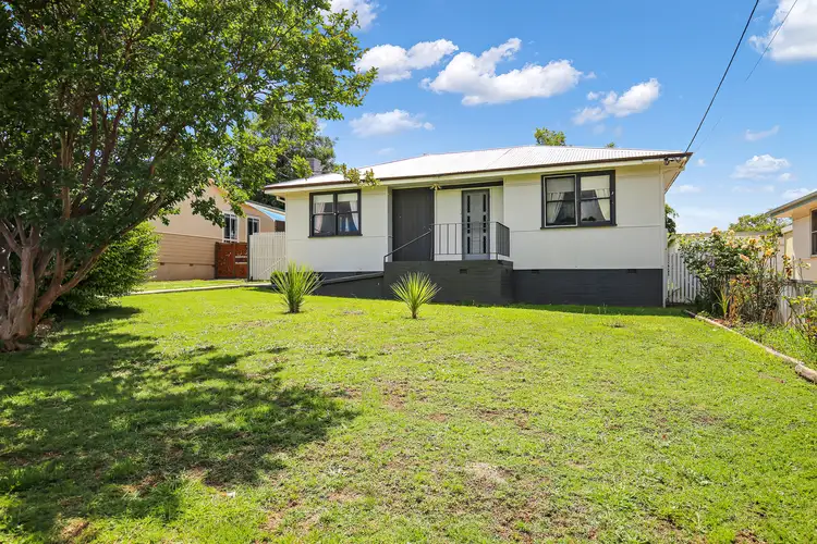 6 Lane Place, Orange NSW 2800