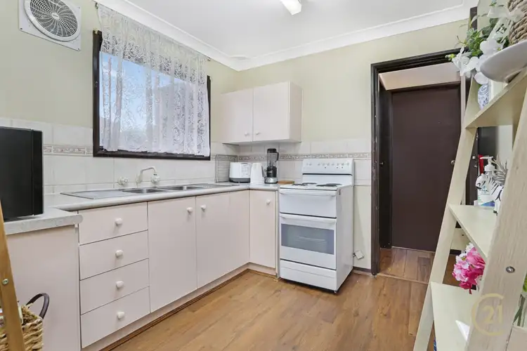 Fourth view of Homely villa listing, 15/2 Whipbird Ave, Ingleburn NSW 2565