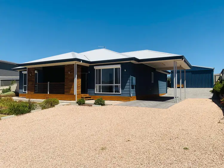 6 Milford Street, Moonta Bay SA 5558