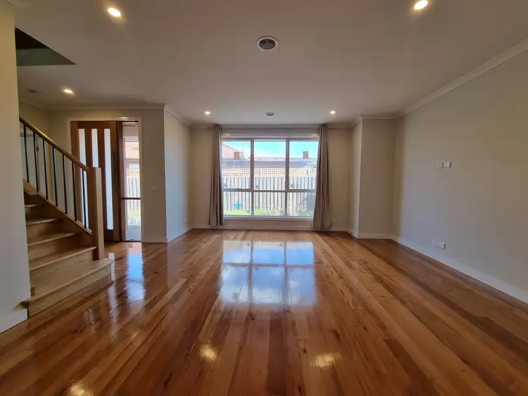 Fourth view of Homely townhouse listing, 2/39 Golf Links Avenue, Oakleigh VIC 3166