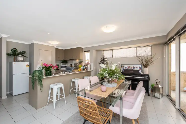 15 Gold Ridge, Wannanup WA 6210