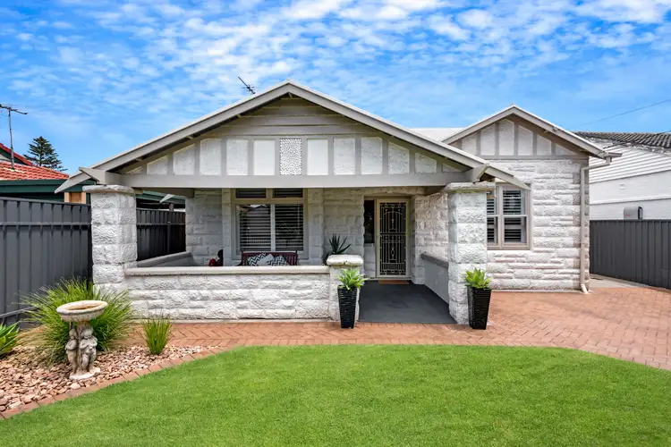 12 Caroona Avenue, Hove SA 5048