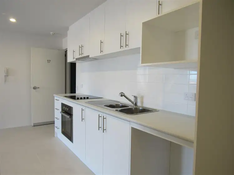 Fifth view of Homely apartment listing, 17/102 Kent Street, Rockingham WA 6168