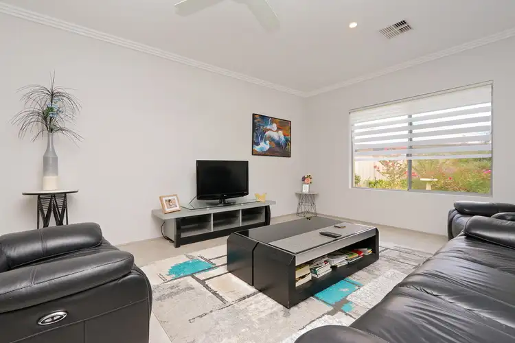 Fifth view of Homely house listing, 18 Wayside Court, Ravenswood WA 6208
