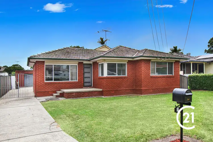 Main view of Homely house listing, 7 Winnipeg Street, Seven Hills NSW 2147