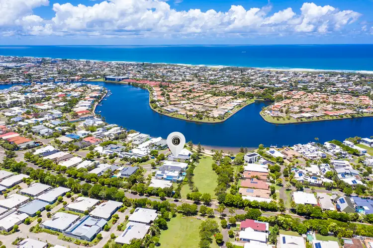 Second view of Homely house listing, 10 Maldives Place, Kawana Island QLD 4575