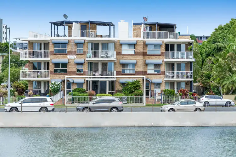 Main view of Homely unit listing, 2/167 Wynnum Esplanade, Wynnum QLD 4178