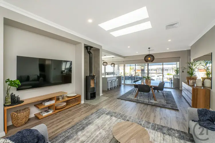 Fifth view of Homely house listing, 19 Estuary Place, Wannanup WA 6210